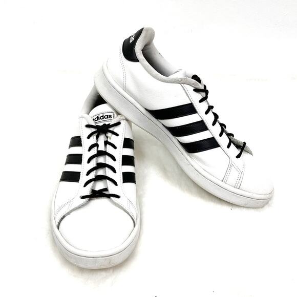 Adidas Men’s Sneakers Classic White 3 Black Stripes 9 - Picture 1 of 10